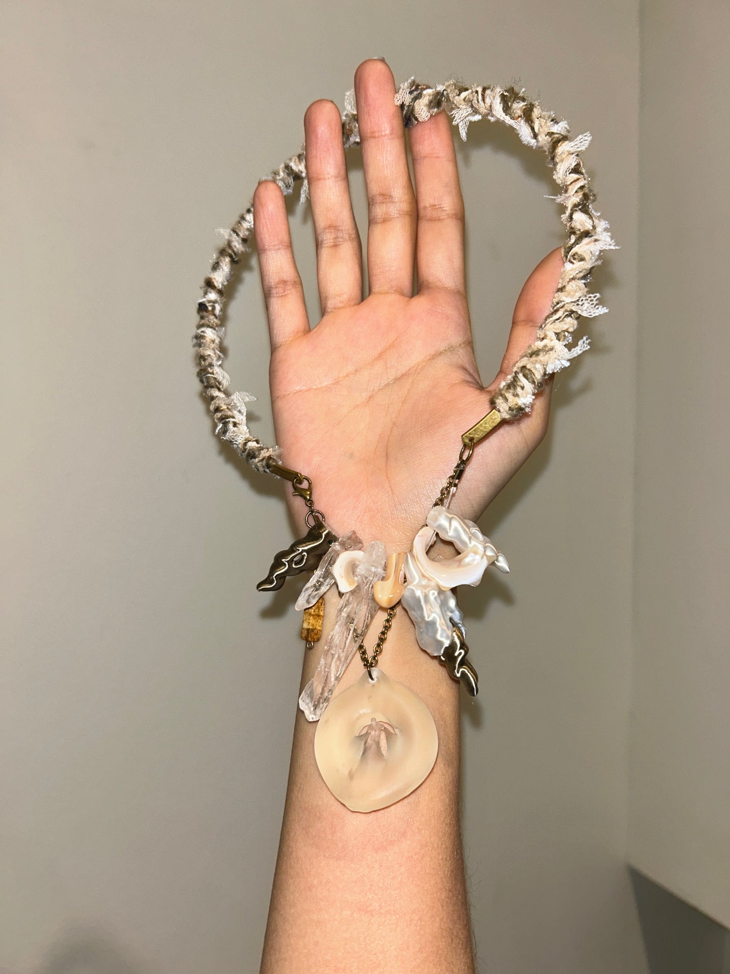 *⁂§ Relic Amber Collar §⁂*